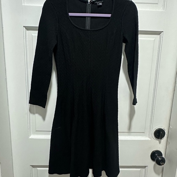 Theory Black Beyao Diamond Knit Fit and Flare Silhouette Textured Dress Size 2 - Picture 2 of 4